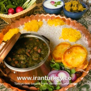 İran yemeği ghormeh sabzi, safranlı pilav ve geleneksel pers mutfağı Türkiye